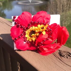 Gift Box - Red and Yellow Floral Topped